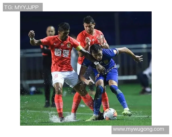 恒大与苏宁精彩对决球票热销中快来抢购不可错过的足球盛宴